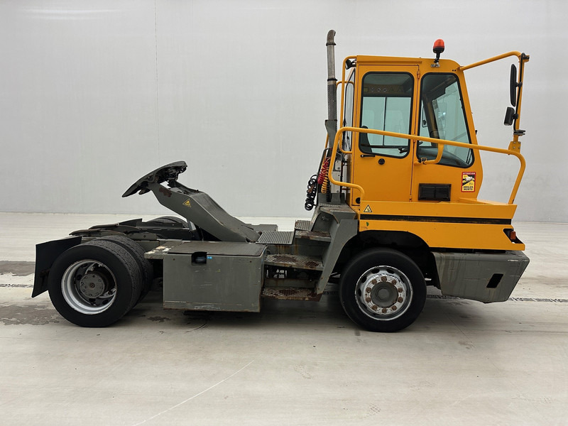 Terberg Terminal tractor - Tracteur routier: photos 4 Terberg Terminal tractor - Tracteur routier: photos 4