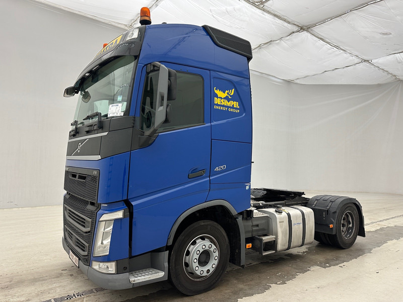 Volvo FH420 Globetrotter - Tracteur routier: photos 1 Volvo FH420 Globetrotter - Tracteur routier: photos 1