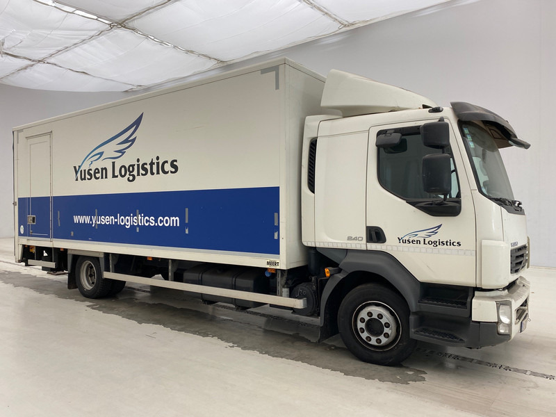 Volvo FL 240 - Camion fourgon: photos 3 Volvo FL 240 - Camion fourgon: photos 3