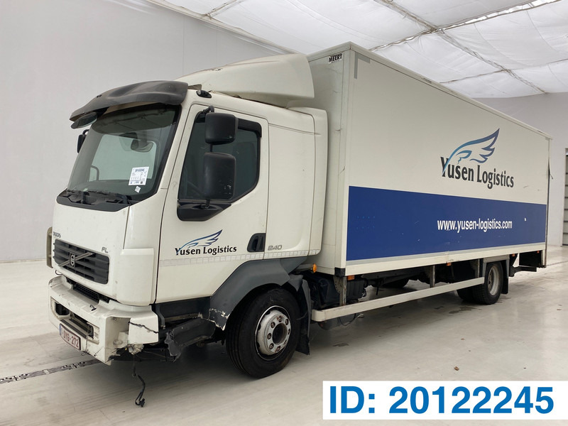 Volvo FL 240 - Camion fourgon: photos 1 Volvo FL 240 - Camion fourgon: photos 1