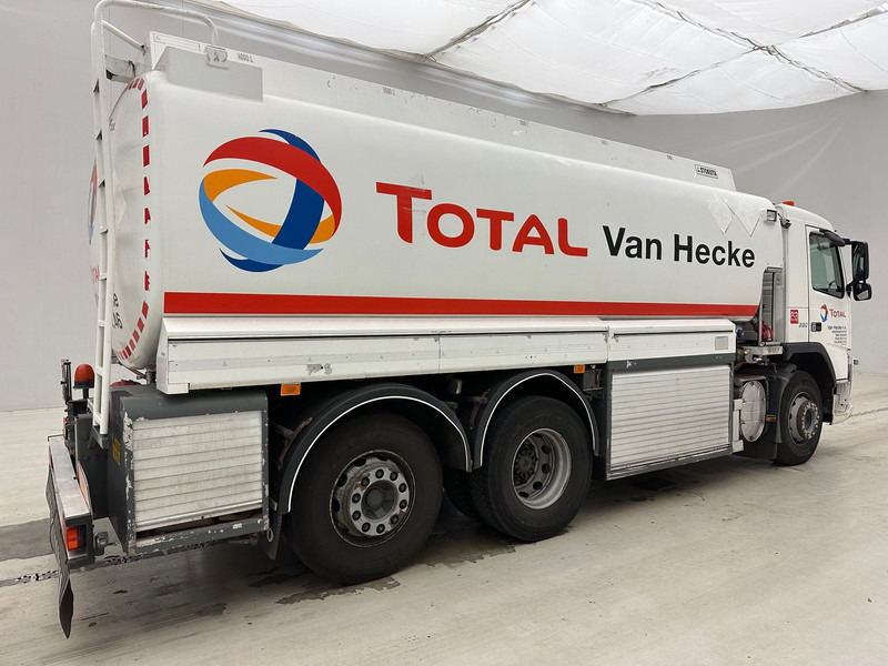 Volvo FM 300 - 6x2 - Camion citerne: photos 4 Volvo FM 300 - 6x2 - Camion citerne: photos 4