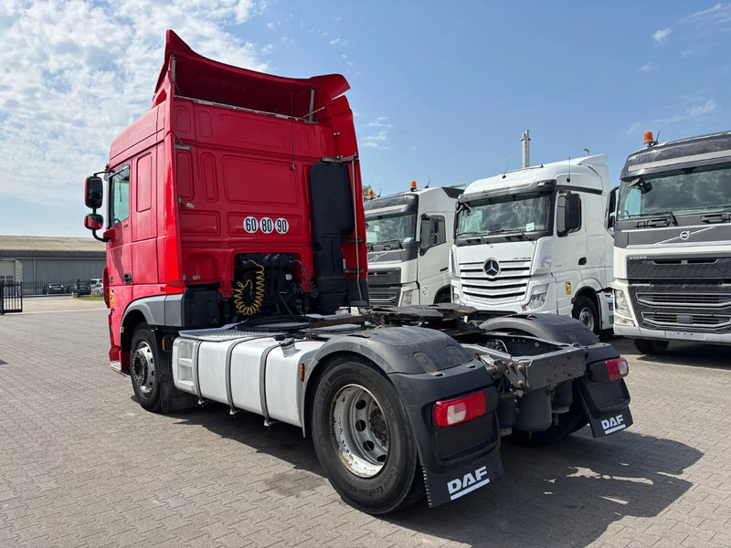 DAF XF 510 Spacecab Retarder Euro 6 - Tracteur routier: photos 3 DAF XF 510 Spacecab Retarder Euro 6 - Tracteur routier: photos 3
