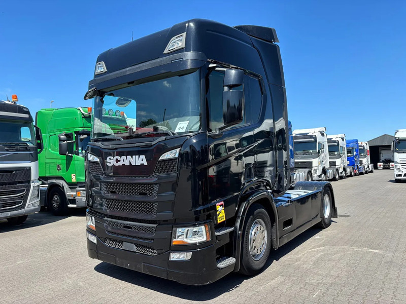 Scania R450 Euro 6 Retarder - Tracteur routier: photos 1 Scania R450 Euro 6 Retarder - Tracteur routier: photos 1