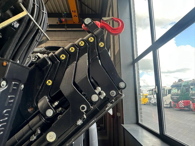FASSI E-DYNAMIC F235A.2.26 - Flèche: photos 5 FASSI E-DYNAMIC F235A.2.26 - Flèche: photos 5