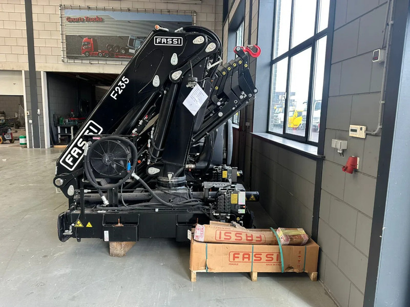 FASSI E-DYNAMIC F235A.2.26 - Flèche: photos 3 FASSI E-DYNAMIC F235A.2.26 - Flèche: photos 3