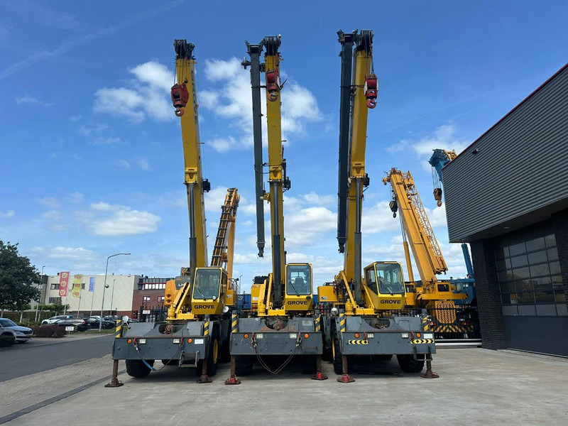 Grove RT 530E ROUGH TERRAIN CRANE - Grue automotrice lente: photos 2 Grove RT 530E ROUGH TERRAIN CRANE - Grue automotrice lente: photos 2