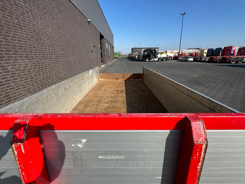 HMF WISSELLADBAK / AFZETBAK / WECHSELAUFBAU / SWAP BODY - Benne ampliroll: photos 4 HMF WISSELLADBAK / AFZETBAK / WECHSELAUFBAU / SWAP BODY - Benne ampliroll: photos 4