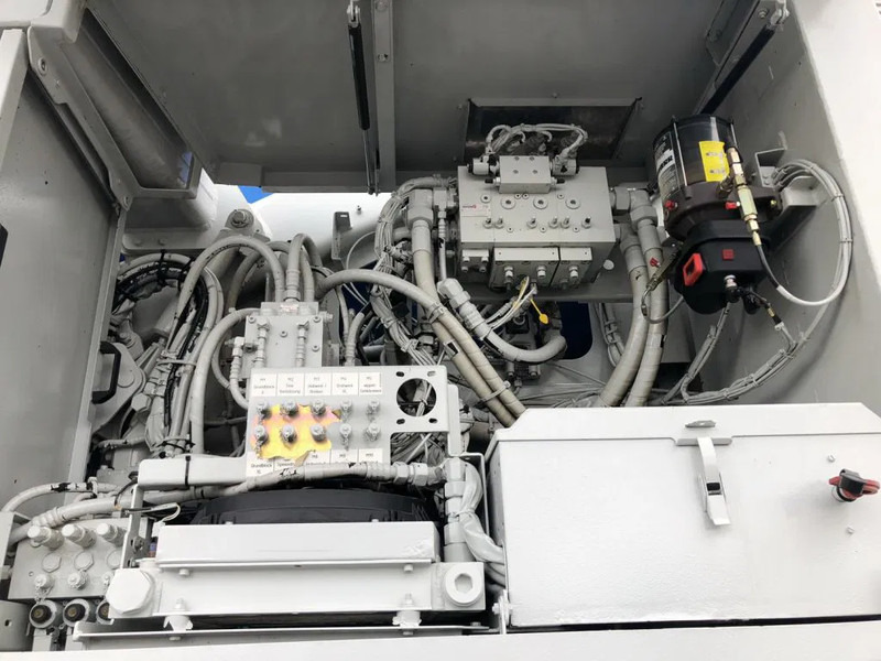 Grue mobile Liebherr LTM 1095 5.1 KRAAN/KRAN/CRANE/GRUA: photos 11