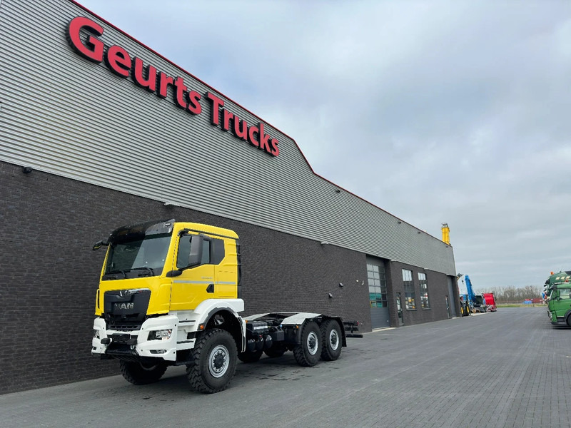 MAN TGS 33.540 6X6 BB CH HEAVY DUTY CHASSIS CABINE/NIEUW/NEUE/NEW - Châssis cabine: photos 2 MAN TGS 33.540 6X6 BB CH HEAVY DUTY CHASSIS CABINE/NIEUW/NEUE/NEW - Châssis cabine: photos 2