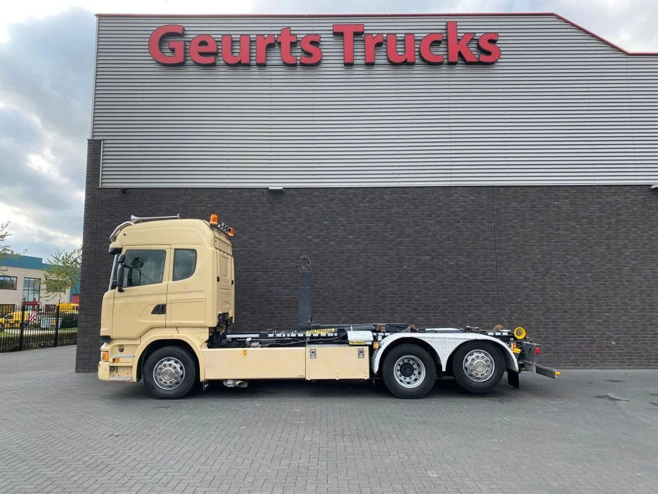 Scania R450 6X2 + PALFINGER HAAKARMSYSTEEM/ABROLLKIPPER - Camion ampliroll: photos 2 Scania R450 6X2 + PALFINGER HAAKARMSYSTEEM/ABROLLKIPPER - Camion ampliroll: photos 2