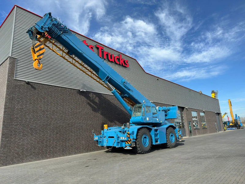 Tadano GR-700E-1-00211 + JIB ROUGH TERRAIN CRANE/RT CRANE - Grue automotrice lente: photos 2 Tadano GR-700E-1-00211 + JIB ROUGH TERRAIN CRANE/RT CRANE - Grue automotrice lente: photos 2