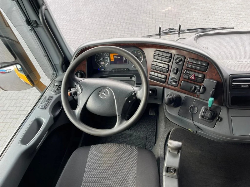 Tracteur routier Mercedes-Benz Actros 4165 V8 8X4 SLT TITAN HEAVY DUTY TRACTOR/TREKKER/SZM 250 TON: photos 17 Tracteur routier Mercedes-Benz Actros 4165 V8 8X4 SLT TITAN HEAVY DUTY TRACTOR/TREKKER/SZM 250 TON: photos 17