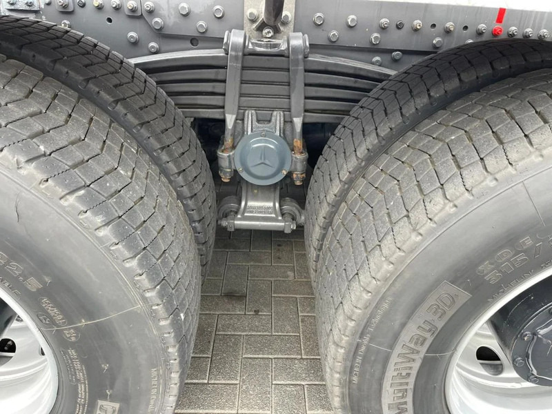 Tracteur routier Mercedes-Benz Actros 4165 V8 8X4 SLT TITAN HEAVY DUTY TRACTOR/TREKKER/SZM 250 TON: photos 19 Tracteur routier Mercedes-Benz Actros 4165 V8 8X4 SLT TITAN HEAVY DUTY TRACTOR/TREKKER/SZM 250 TON: photos 19