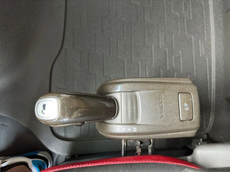 Tracteur routier Volvo FH 500 6X4 TREKKER/TRACTOR/SZM EURO 6 HYDRAULIC: photos 19 Tracteur routier Volvo FH 500 6X4 TREKKER/TRACTOR/SZM EURO 6 HYDRAULIC: photos 19