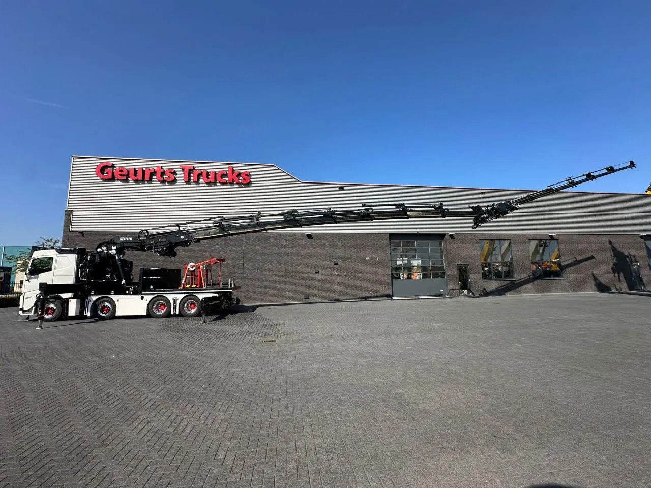 Volvo FH 540 8X4F R TREKKER / BAKWAGEN MET EFFER 1405/ - Camion grue: photos 5 Volvo FH 540 8X4F R TREKKER / BAKWAGEN MET EFFER 1405/ - Camion grue: photos 5