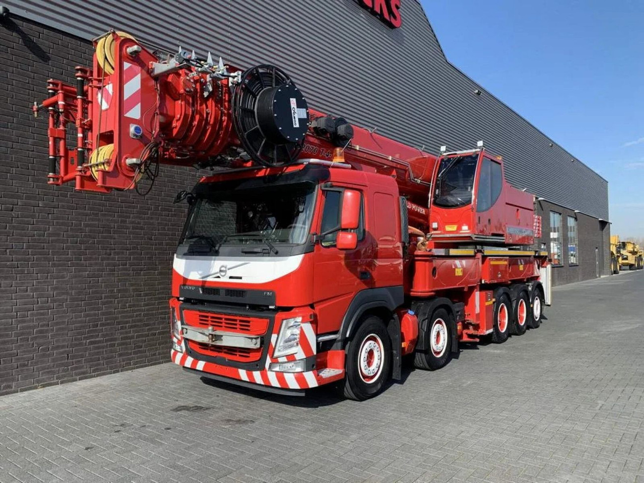 Volvo FM 460 ERKIN WORLD POWER ER 2070 T-4.1 CRANE/KRA - Camion grue: photos 2 Volvo FM 460 ERKIN WORLD POWER ER 2070 T-4.1 CRANE/KRA - Camion grue: photos 2