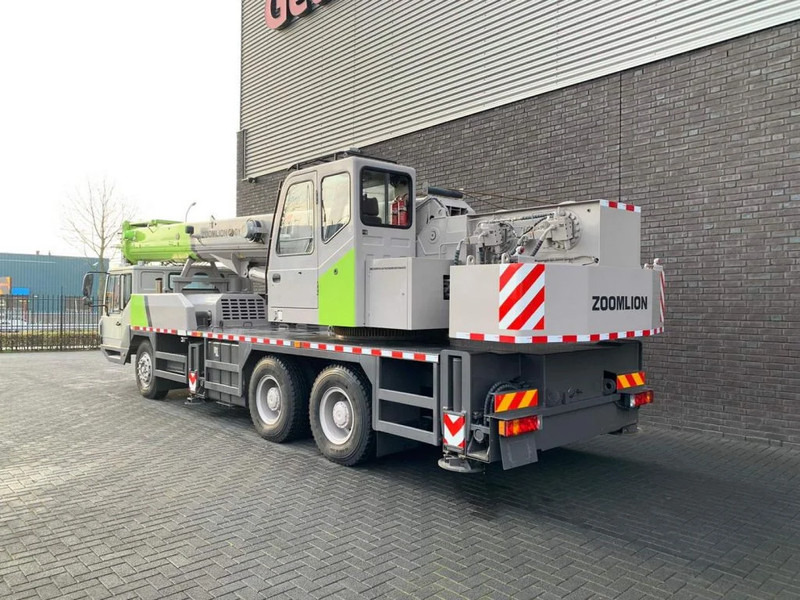 Zoomlion QY25V51.5 25 TONS CRANE/KRAN/GRUA/KRAAN - Grue tout-terrain: photos 3 Zoomlion QY25V51.5 25 TONS CRANE/KRAN/GRUA/KRAAN - Grue tout-terrain: photos 3