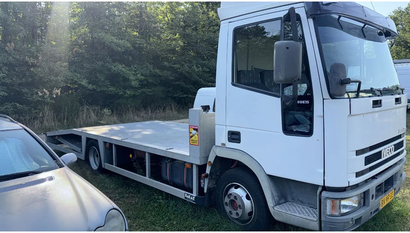 Iveco Eurocargo 60 E 15 manual gearbox - Camion porte-voitures: photos 1 Iveco Eurocargo 60 E 15 manual gearbox - Camion porte-voitures: photos 1