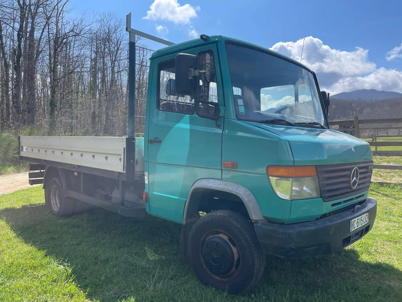 Mercedes-Benz 612 MANUEL gearbox - Camion fourgon: photos 3 Mercedes-Benz 612 MANUEL gearbox - Camion fourgon: photos 3