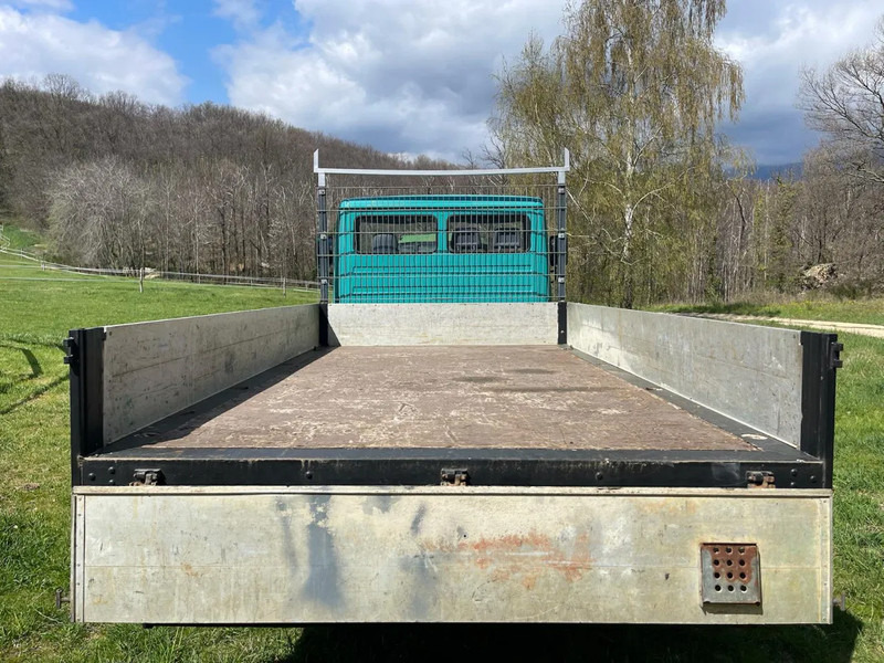 Mercedes-Benz 612 MANUEL gearbox - Camion fourgon: photos 4 Mercedes-Benz 612 MANUEL gearbox - Camion fourgon: photos 4