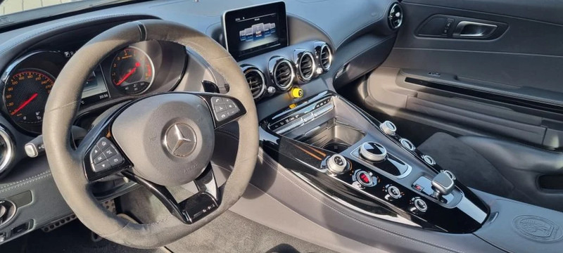 Voiture Mercedes-Benz AMG GT R.... GTR: photos 9