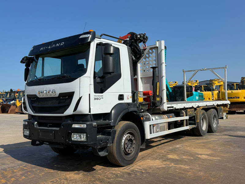 Iveco TRAKKER AD260T36 - Camion, Camion grue: photos 1 Iveco TRAKKER AD260T36 - Camion, Camion grue: photos 1