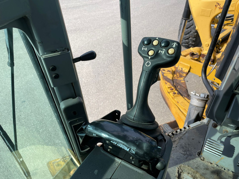 Niveleuse Caterpillar 12M: photos 15