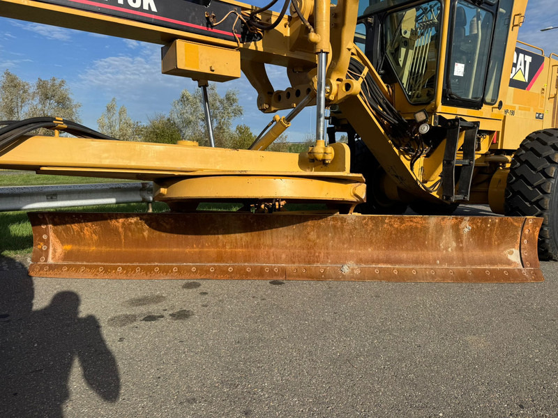 Niveleuse Caterpillar 140K: photos 14