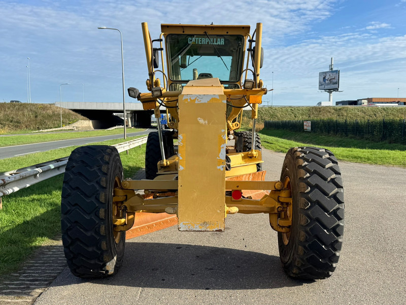 Niveleuse Caterpillar 140K: photos 9