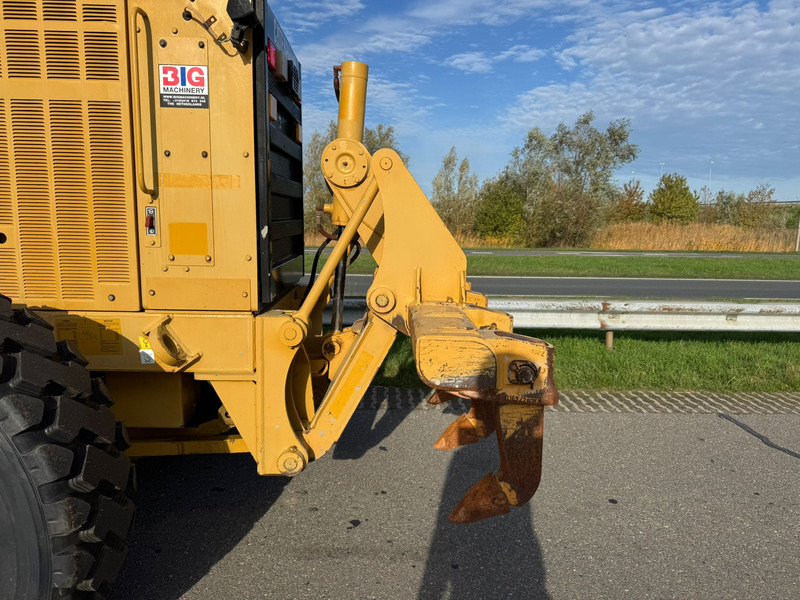 Niveleuse Caterpillar 140K: photos 10
