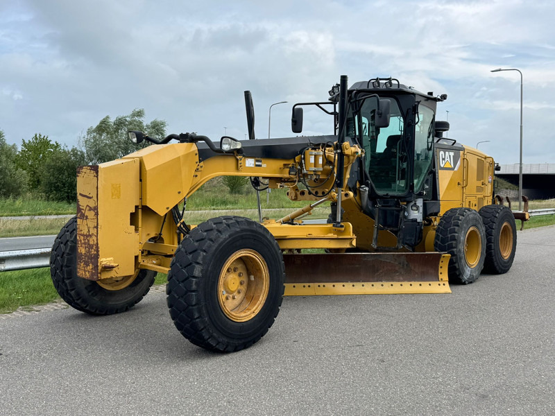 Caterpillar 140M3 Trimble Ready - Niveleuse: photos 2 Caterpillar 140M3 Trimble Ready - Niveleuse: photos 2