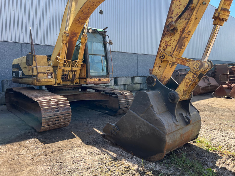 Caterpillar 320BL - Pelle sur chenille: photos 4 Caterpillar 320BL - Pelle sur chenille: photos 4