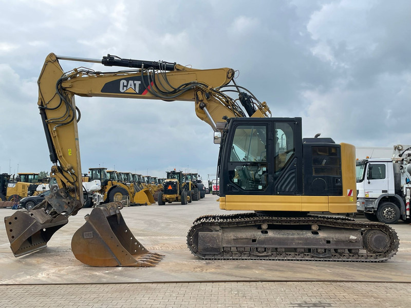 Caterpillar 325F LCR - Pelle sur chenille: photos 1 Caterpillar 325F LCR - Pelle sur chenille: photos 1