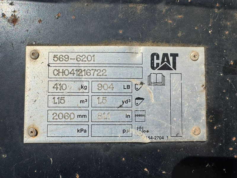 Chargeuse sur pneus Caterpillar 908M: photos 17 Chargeuse sur pneus Caterpillar 908M: photos 17