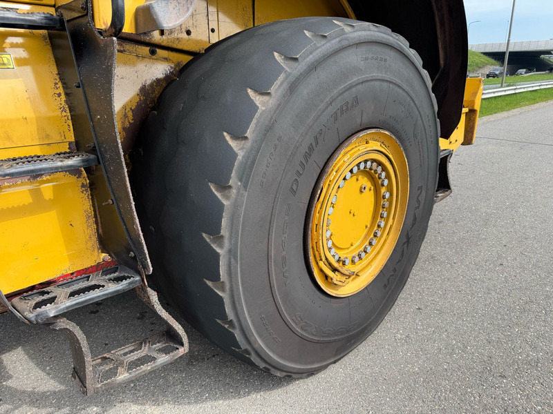 Chargeuse sur pneus Caterpillar 980M: photos 13