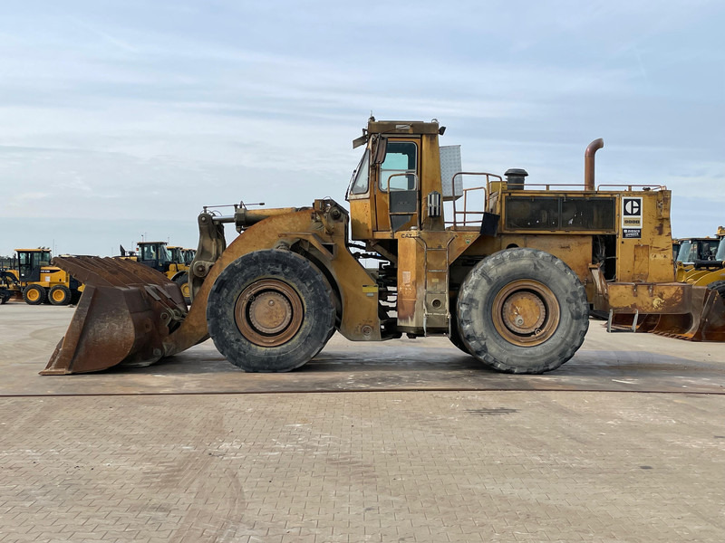 Caterpillar 988B - Chargeuse sur pneus: photos 1 Caterpillar 988B - Chargeuse sur pneus: photos 1