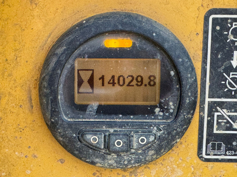 Bulldozer Caterpillar D6T LGP: photos 19 Bulldozer Caterpillar D6T LGP: photos 19