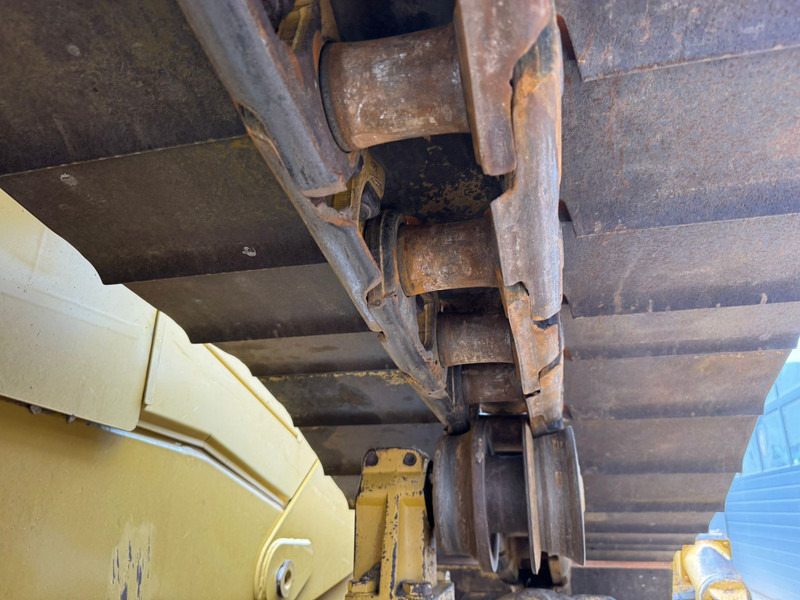 Bulldozer Caterpillar D6T LGP: photos 15 Bulldozer Caterpillar D6T LGP: photos 15