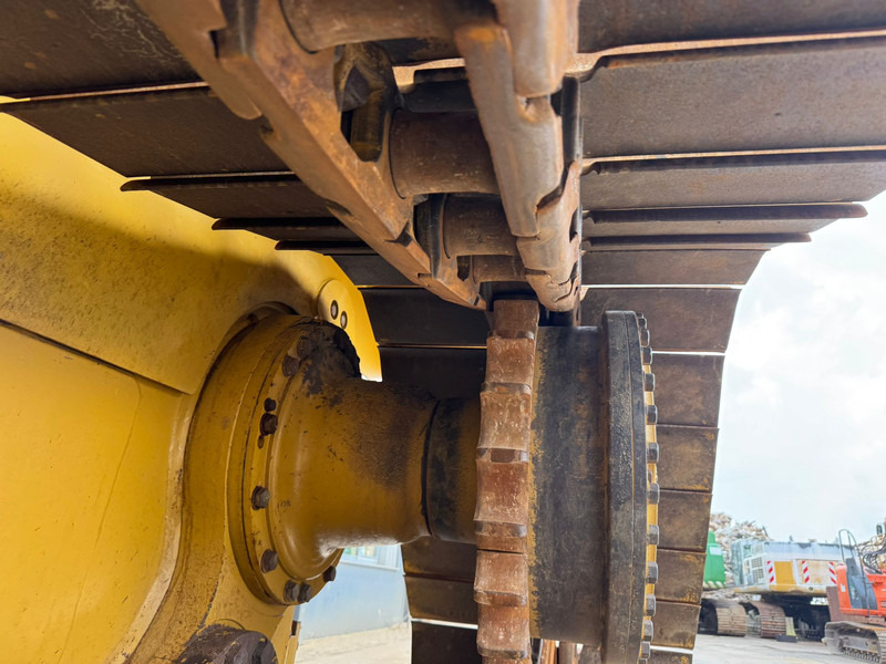 Bulldozer Caterpillar D6T LGP: photos 12 Bulldozer Caterpillar D6T LGP: photos 12