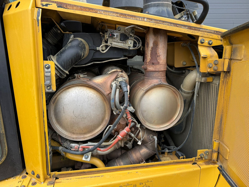 Bulldozer Caterpillar D6T LGP: photos 18 Bulldozer Caterpillar D6T LGP: photos 18