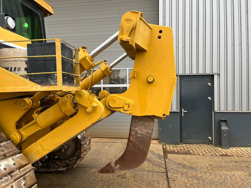 Bulldozer Caterpillar D8R - Single shank ripper: photos 9
