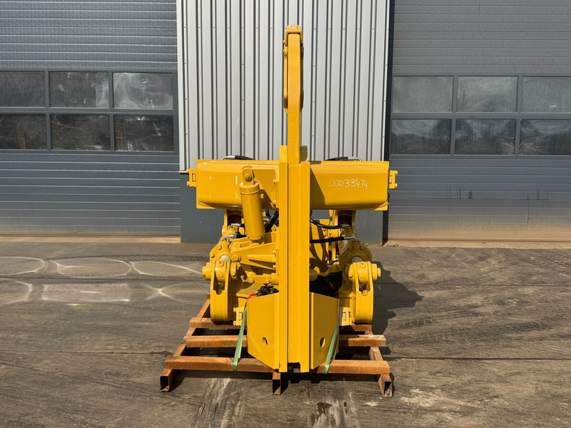 Caterpillar D8T D8R D8N Single Shank Ripper (forged shanks) - Ripper: photos 2 Caterpillar D8T D8R D8N Single Shank Ripper (forged shanks) - Ripper: photos 2