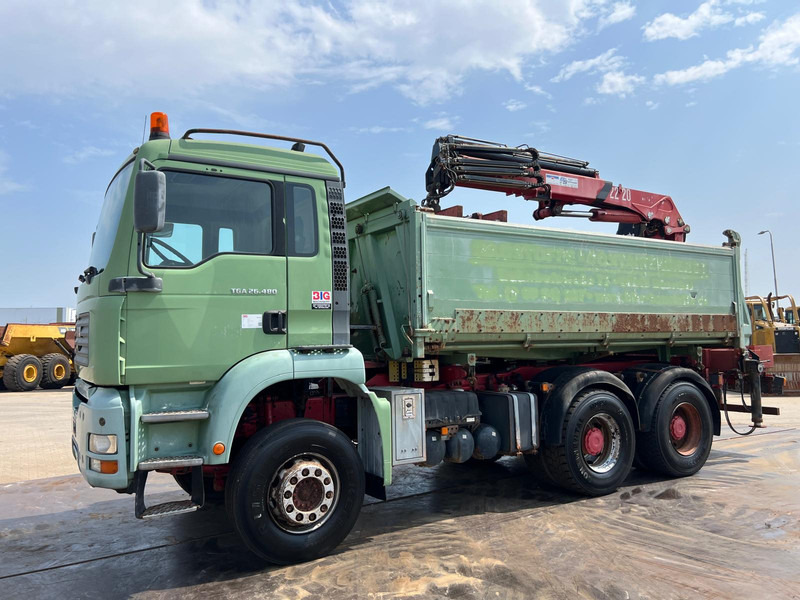 MAN TGA 26.480 tipper + HMF crane - Camion benne, Camion grue: photos 1 MAN TGA 26.480 tipper + HMF crane - Camion benne, Camion grue: photos 1