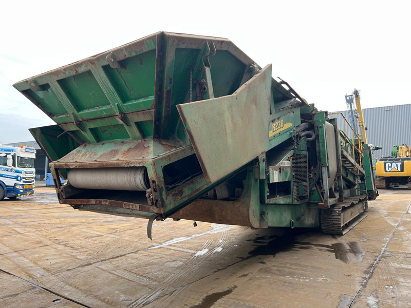 MCCLOSKEY R230 - Crible: photos 5 MCCLOSKEY R230 - Crible: photos 5
