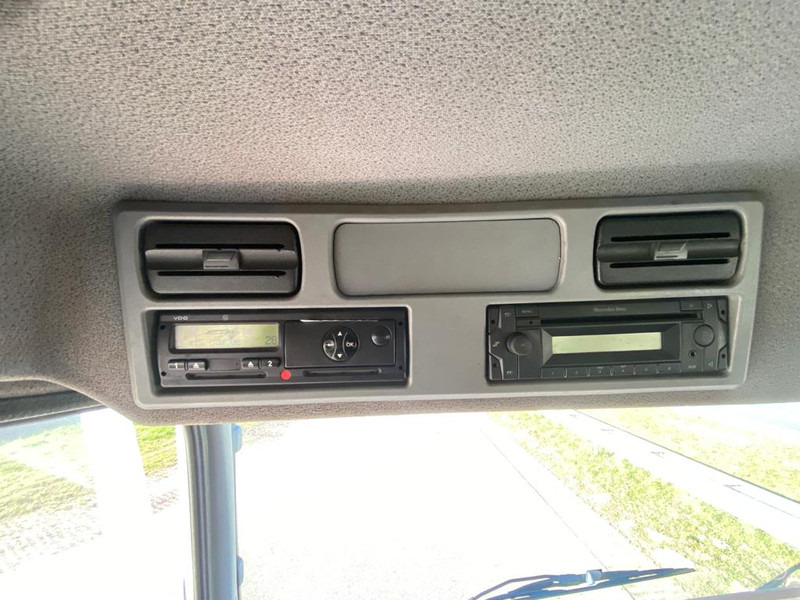Châssis cabine MERCEDESBENZ AXOR 1829 4x2 chassis cab: photos 20