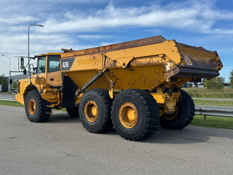 Volvo A25E - Tombereau articulé: photos 3 Volvo A25E - Tombereau articulé: photos 3