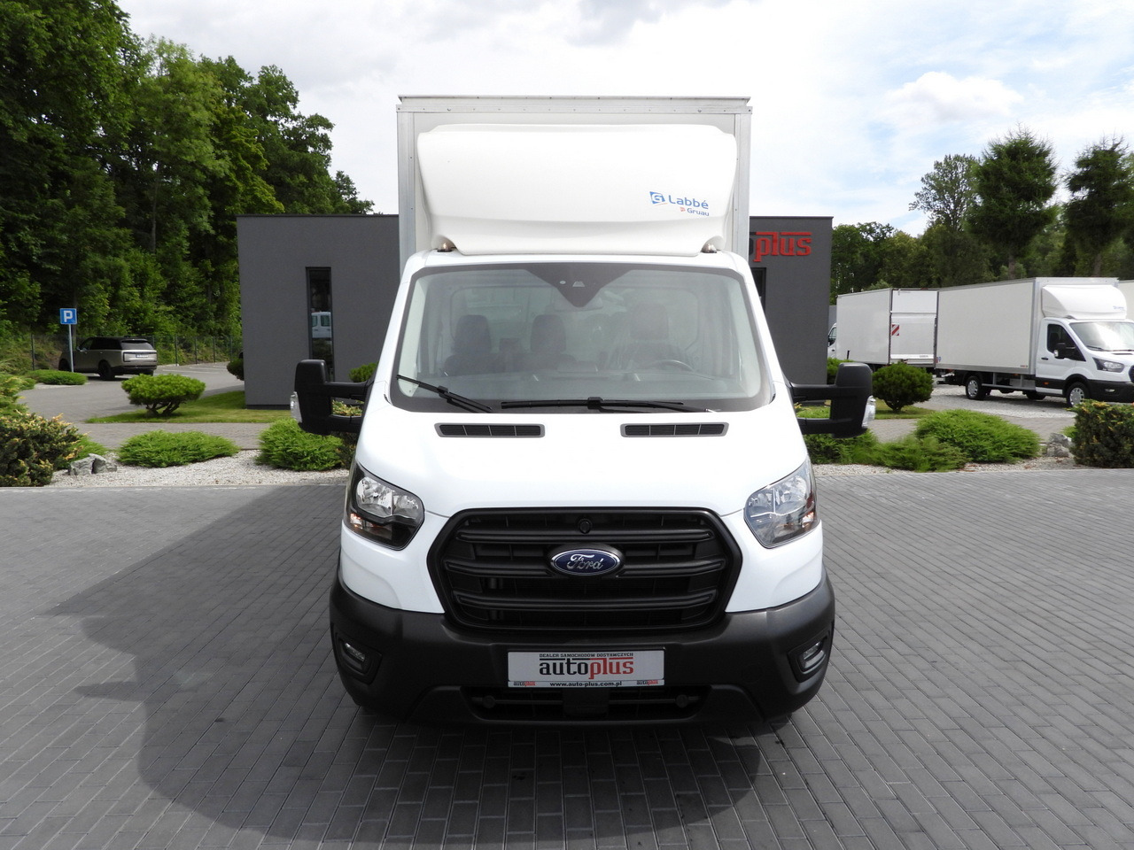 FORD TRANSIT BOX 8 PALLETS CRUISE CONTROL AIR CONDITIONING 130HP - Fourgon grand volume: photos 5 FORD TRANSIT BOX 8 PALLETS CRUISE CONTROL AIR CONDITIONING 130HP - Fourgon grand volume: photos 5