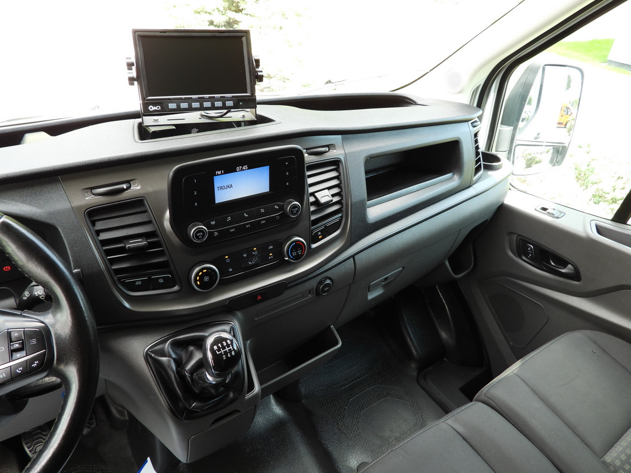 Fourgon grand volume FORD TRANSIT BOX LIFT 8 PALLETS CRUISE CONTROL LED LIGHTS TWIN WHEELS AIR CONDITIONING  130HP: photos 35