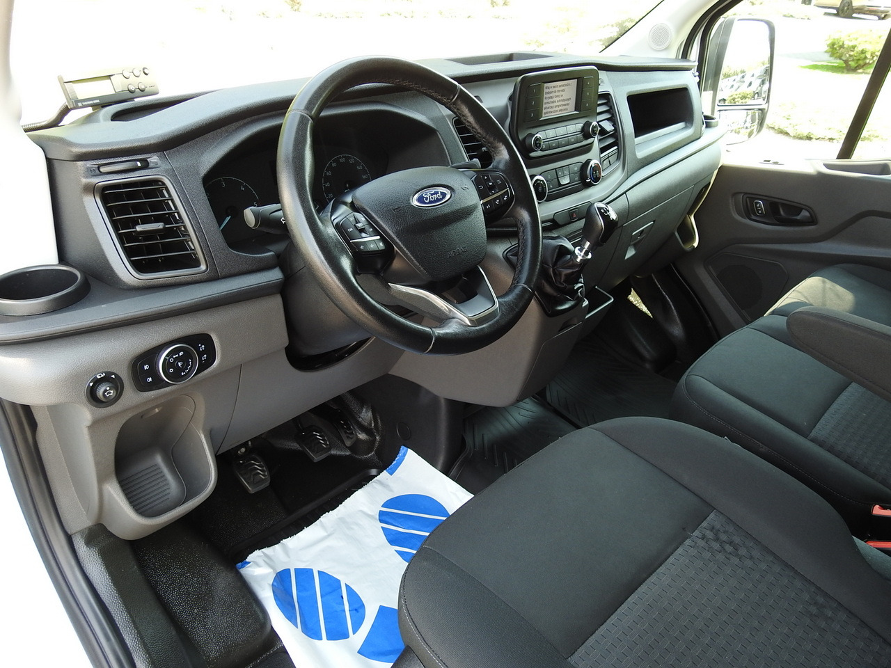 FORD TRANSIT REFRIGERATOR VAN 0*C HEATING FUNCTION CRUISE CONTROL AIR CONDITIONING LED LIGHTS 130HP - Utilitaire frigorifique: photos 2 FORD TRANSIT REFRIGERATOR VAN 0*C HEATING FUNCTION CRUISE CONTROL AIR CONDITIONING LED LIGHTS 130HP - Utilitaire frigorifique: photos 2