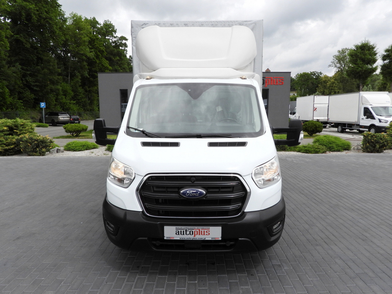 FORD TRANSIT  TARPAULIN 8 PALLETS CRUISE CONTROL LED LIGHTS TWIN WHEELS AIR CONDITIONING  130HP - Utilitaire rideaux coulissants (PLSC): photos 5 FORD TRANSIT  TARPAULIN 8 PALLETS CRUISE CONTROL LED LIGHTS TWIN WHEELS AIR CONDITIONING  130HP - Utilitaire rideaux coulissants (PLSC): photos 5